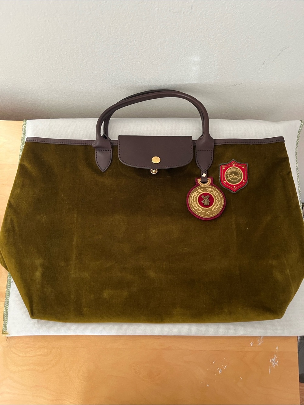 Longchamp Olive Velvet Tote with Dark Brown Leather Trim. Limited Edition. - Picture 10 of 11